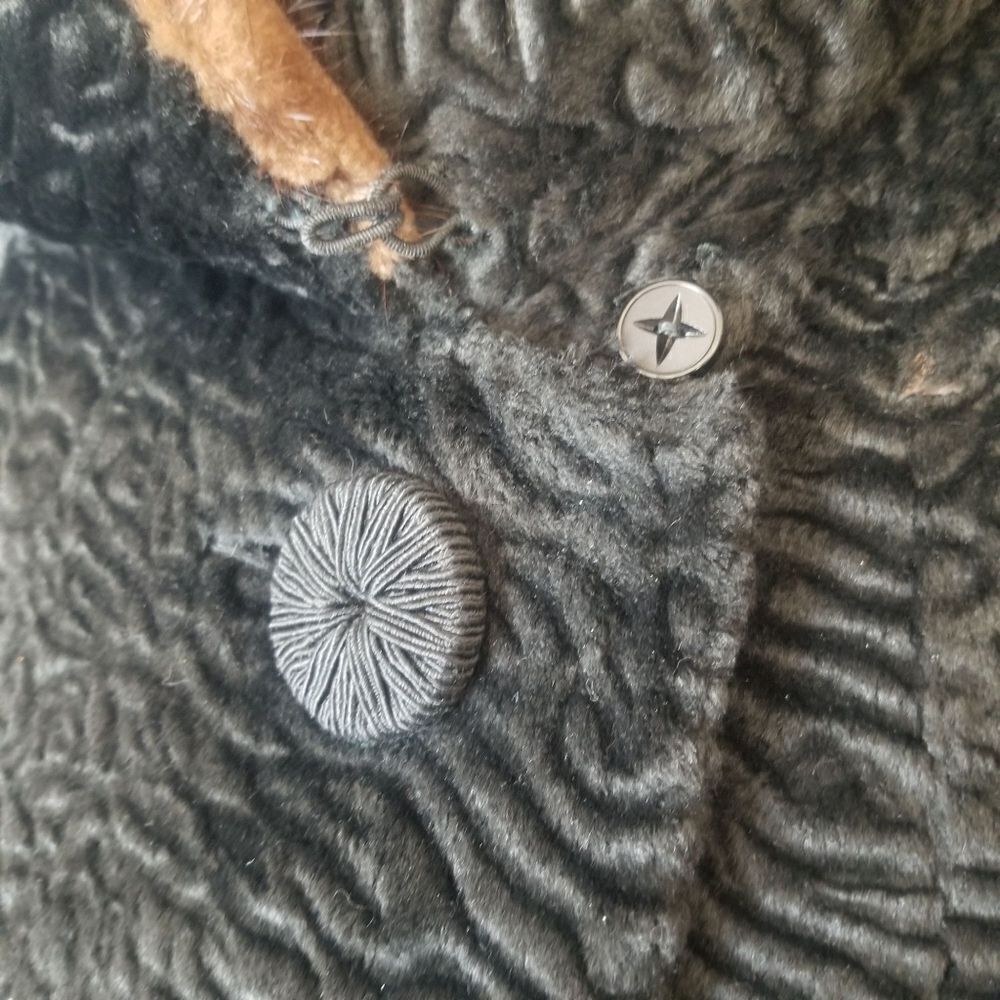 Borre by Fairmoor 50s Faux Persian Lamb Coat With Genuine Mink Fur Colla… - Picture 5 of 14